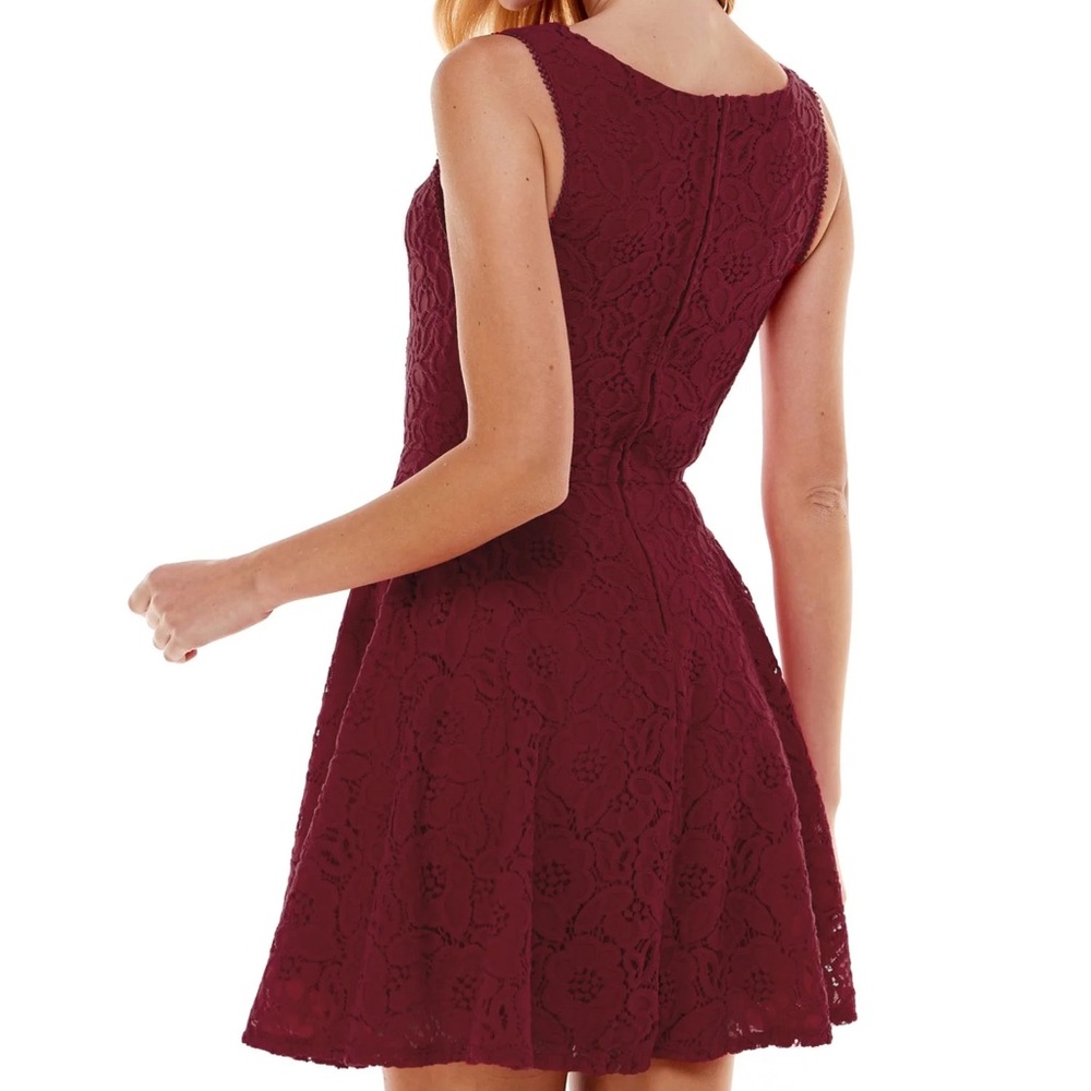Elegant Burgundy Lace Dress